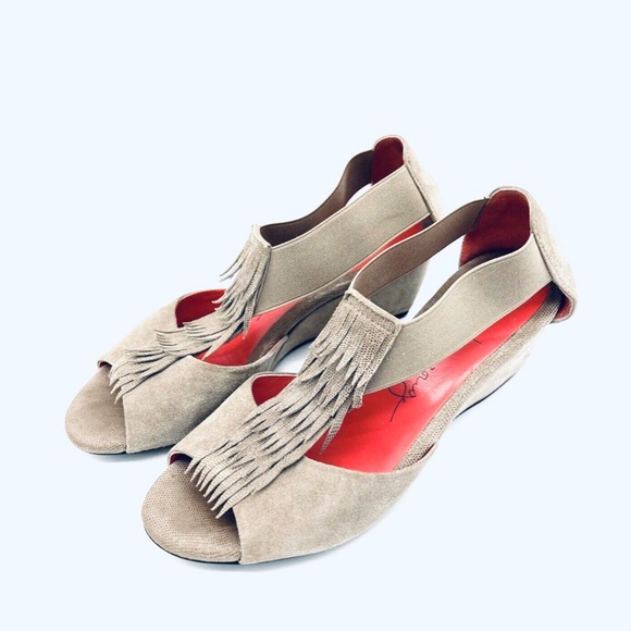 PAS DE ROUGE Nori Wedge Sandal Suede Fringe, taupe - Picture 3 of 5